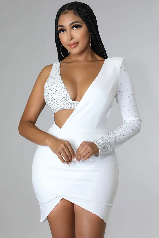 Asymmetrical Crystal Bra Long Sleeve Cutout Bodycon Party Mini Dress - White Trendy Tulle Mini Dress