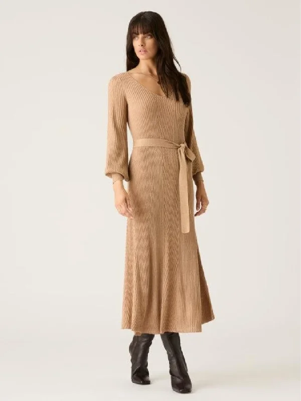 Scarlet Knit Pattern Midi Dress Fashionable Casual Midi Dress