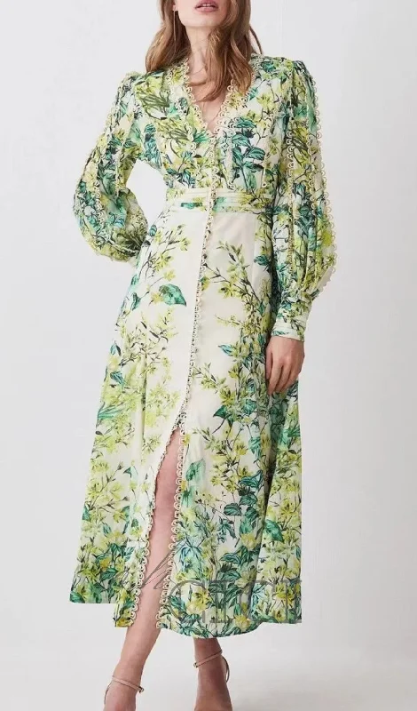 GREEN FLORAL PRINTED MAXI DRESS Fashionable Maxi Dress with Fringe