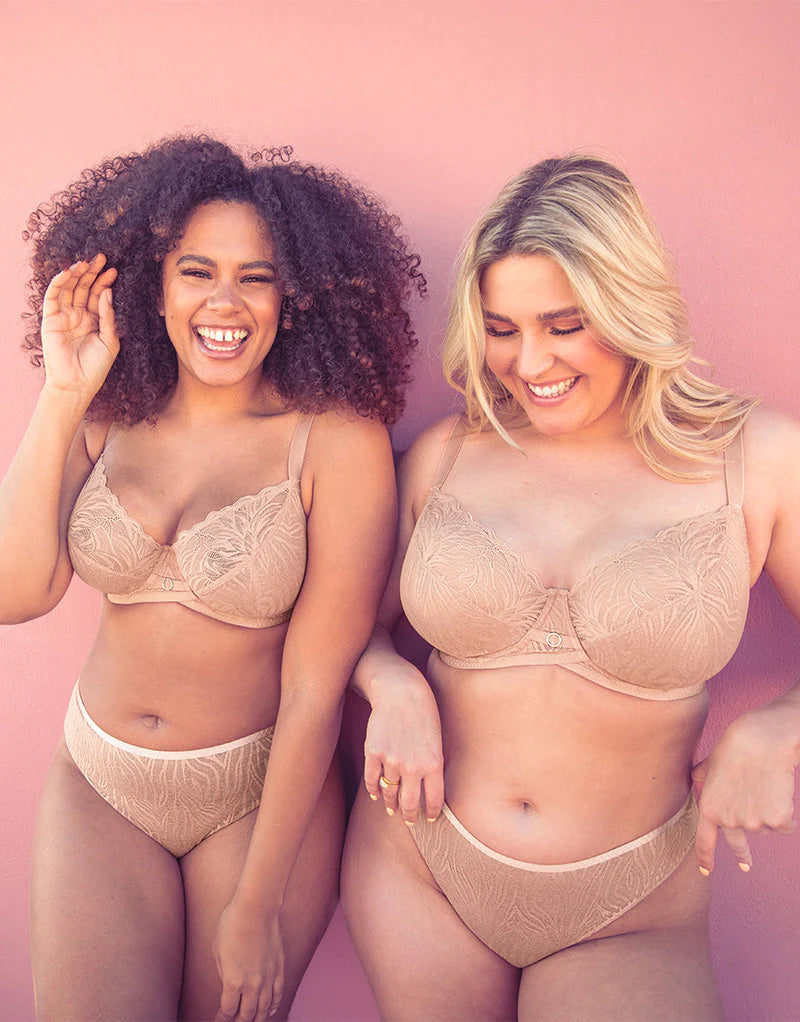 Lace Daze Balcony Bra In Latte - Curvy Kate Soft Cup Bralette