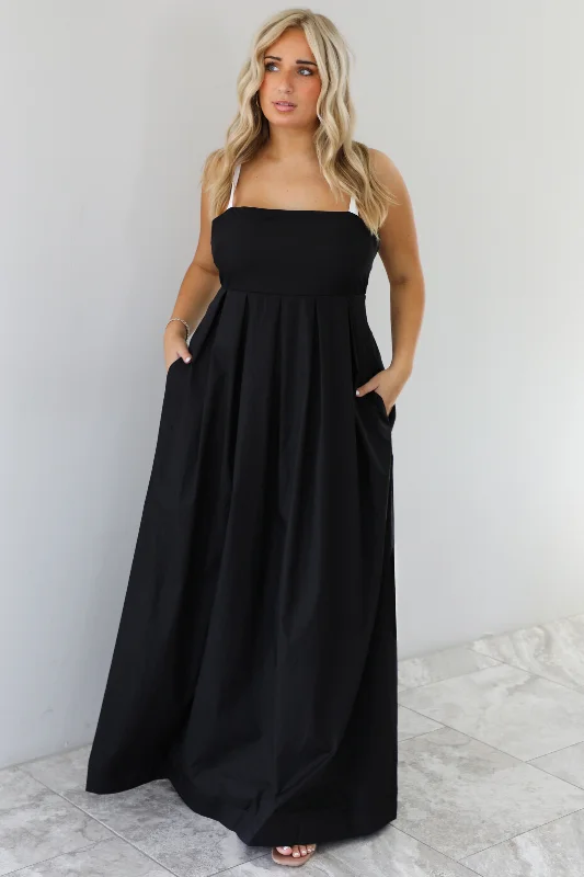 On The Way Maxi Dress: Black/White Stylish Boho Chic Maxi Dress